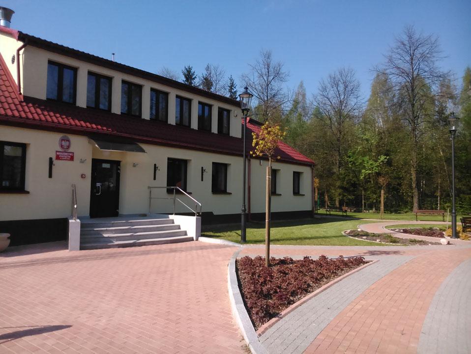headquarters Nadleśnictwo Knyszyn